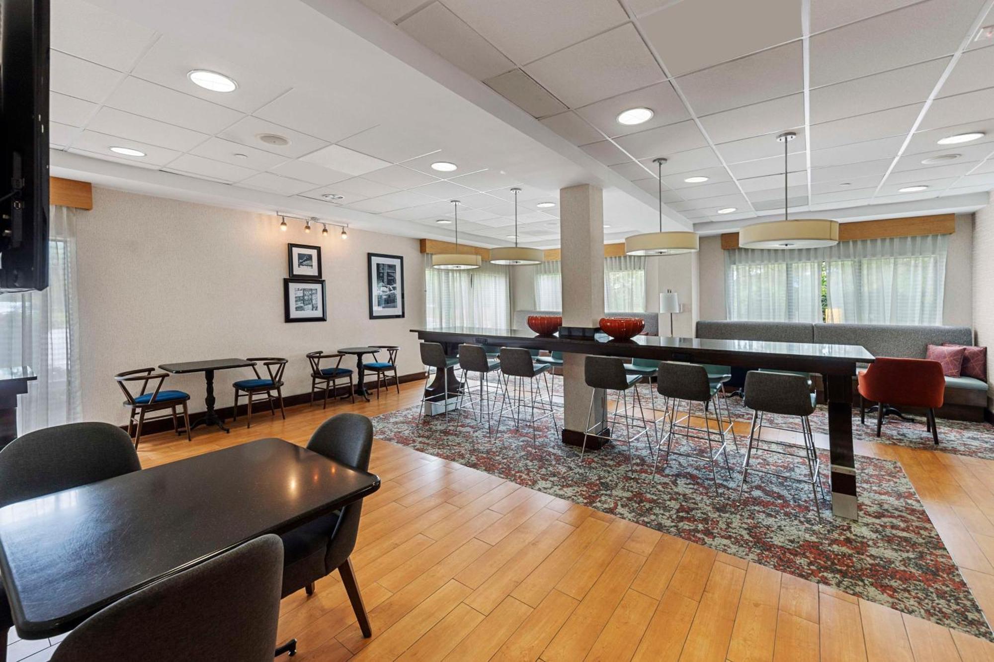 Hampton Inn Nanuet Exterior foto